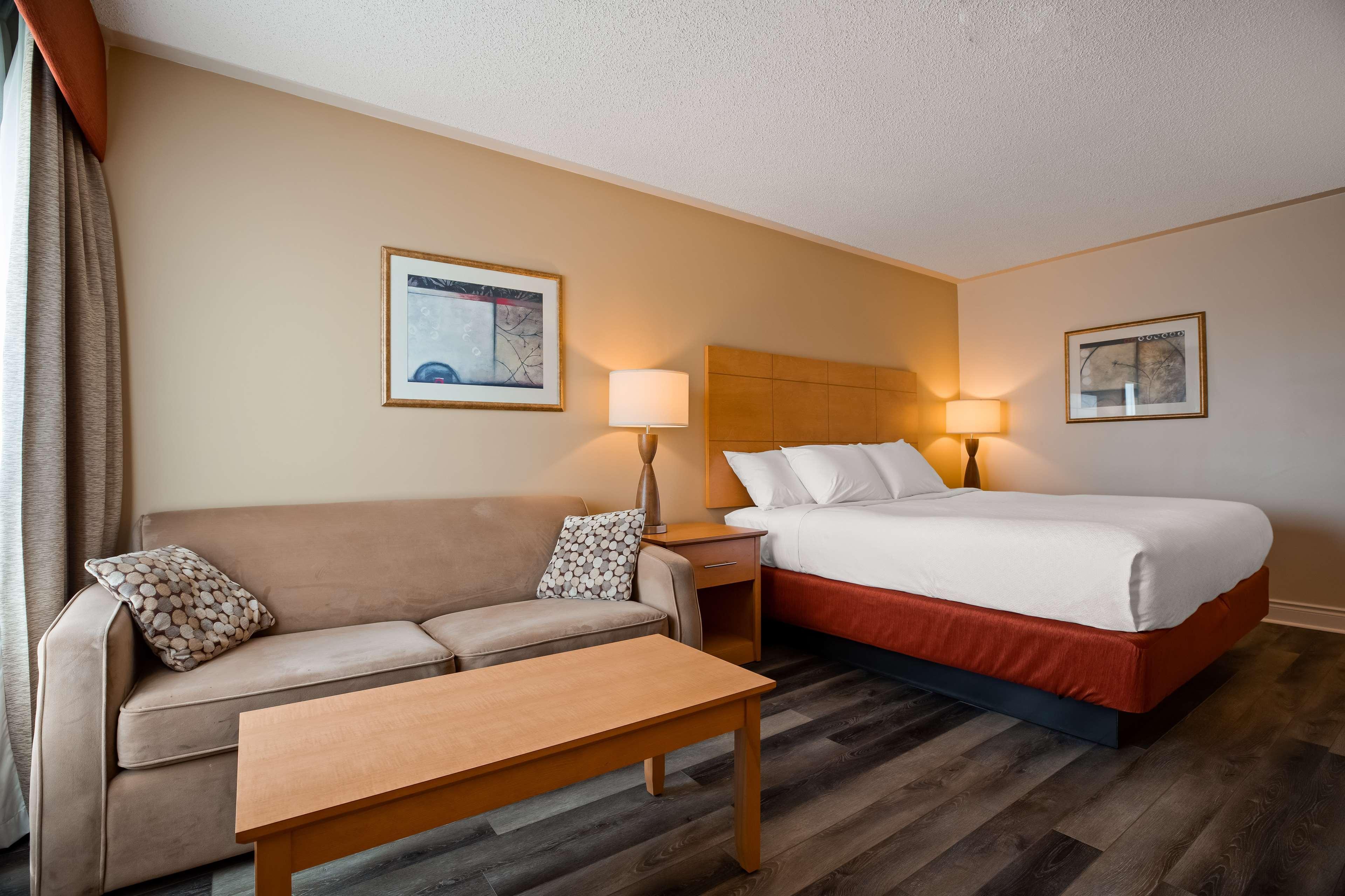 Best Western Smiths Falls Hotel Exterior photo